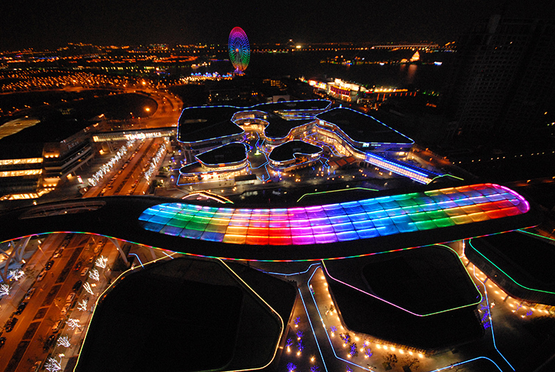 ETFE膜結(jié)構(gòu)材料與PTFE膜結(jié)構(gòu)材料哪個(gè)更好？分別有什么特點(diǎn)？