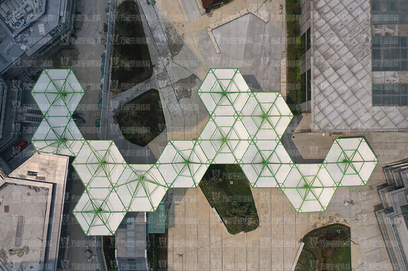 ptfe膜材價格一般多少錢？ ptfe膜結構工程單價和哪些因素有關？