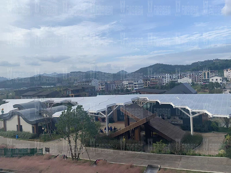 萬(wàn)豪空間結(jié)構(gòu)員工到臺(tái)州大板橋ETFE氣枕天幕項(xiàng)目、溫州鐵定溜溜樂(lè)園ETFE天幕及PTFE景觀傘膜結(jié)構(gòu)工項(xiàng)目學(xué)習(xí)交流