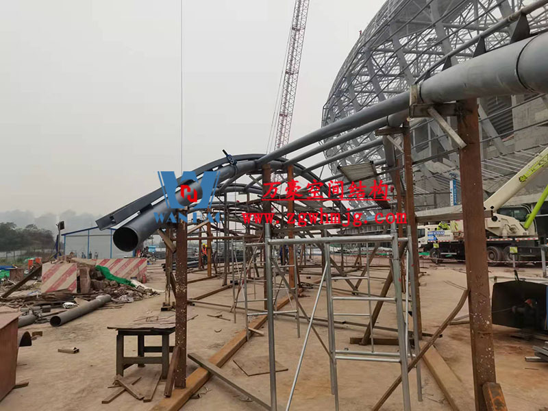 2023年亞洲杯主辦場地重慶龍興足球場異型鋼結(jié)構(gòu)項(xiàng)目