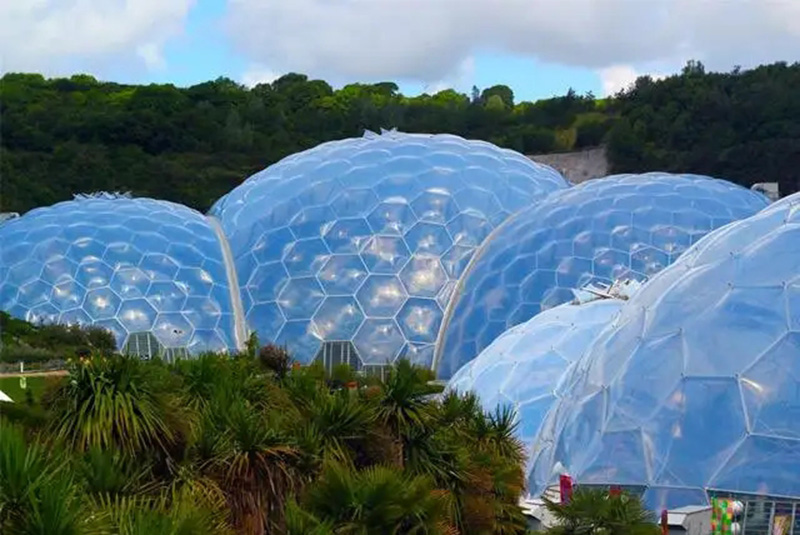 單層ETFE膜結(jié)構(gòu)與氣枕ETFE膜結(jié)構(gòu)有什么區(qū)別？ETFE膜結(jié)構(gòu)經(jīng)典案例有哪些？