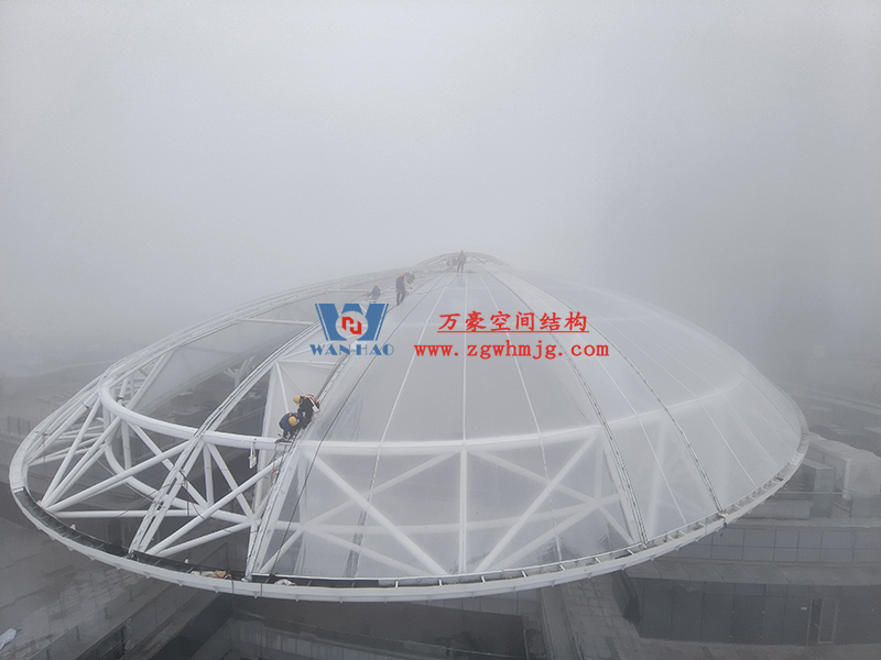 明宇廣場6號地塊商業(yè)（萬達廣場）改造項目鋼膜結(jié)構(gòu)ETFE蓋頂天幕工程