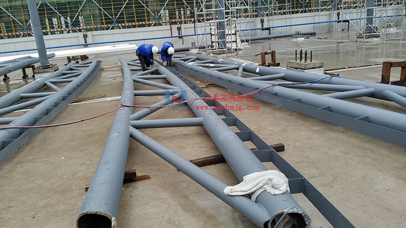 浙江真愛毯業(yè)科技有限公司廠房三屋面膜結(jié)構(gòu)工程最新進(jìn)度 浙江真愛毯業(yè)科技有限公司廠房三屋面膜結(jié)構(gòu)工程最新進(jìn)度