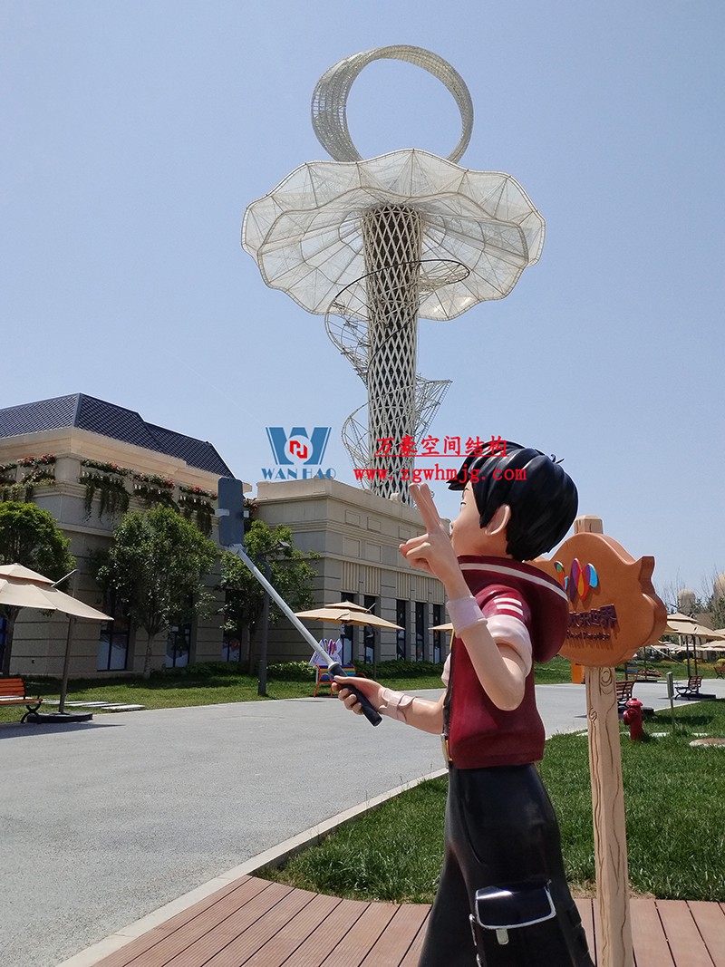 身姿輕盈，造型優(yōu)美的膜結構建筑