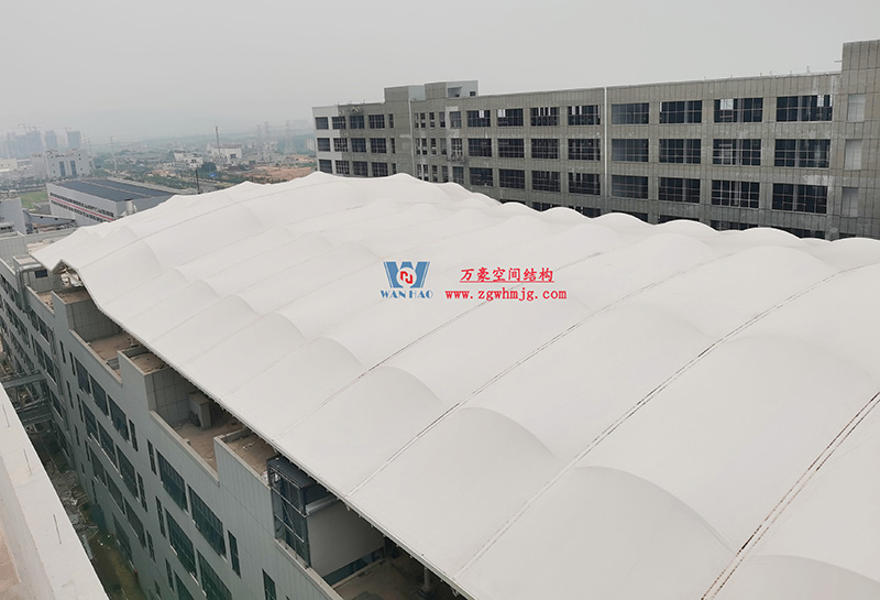 浙江真愛(ài)毯業(yè)科技有限公司廠(chǎng)房三屋面膜結(jié)構(gòu)工程完工大吉！