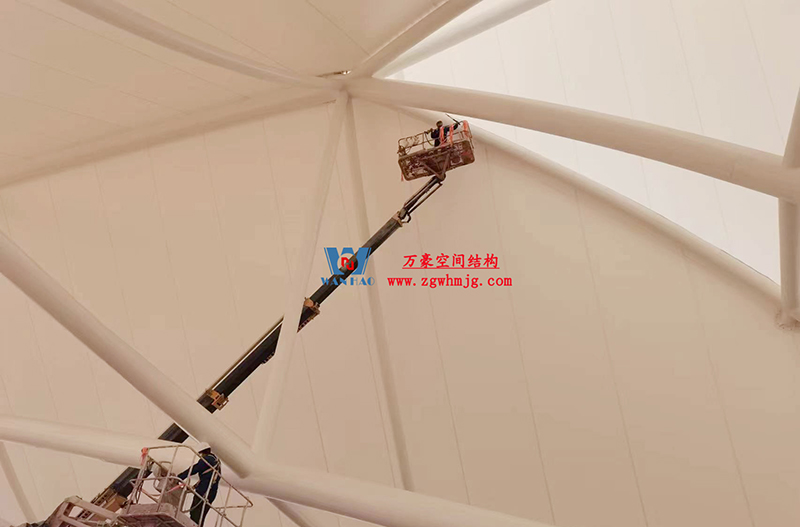 陜西定邊馬蓮灘沙漠公園鋼膜結(jié)構(gòu)工程“奮力快跑”，工程“進(jìn)度條”刷新了!