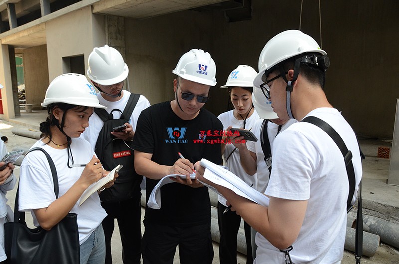 嘉興長安里ETFE氣枕鋼膜結(jié)構(gòu)頂棚工程現(xiàn)場學(xué)習(xí)觀摩會 嘉興長安里ETFE氣枕鋼膜結(jié)構(gòu)頂棚工程現(xiàn)場學(xué)習(xí)觀摩會