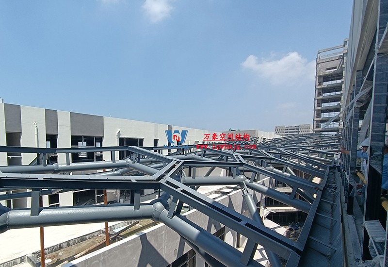 嘉興長安里ETFE氣枕鋼膜結(jié)構(gòu)頂棚工程現(xiàn)場學(xué)習(xí)觀摩會 嘉興長安里ETFE氣枕鋼膜結(jié)構(gòu)頂棚工程現(xiàn)場學(xué)習(xí)觀摩會