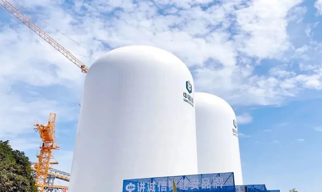 我國(guó)首批糧食【氣膜倉(cāng)】正式投運(yùn) 我國(guó)首批糧食【氣膜倉(cāng)】正式投運(yùn)