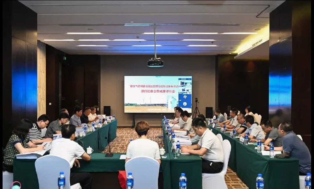 我國(guó)首批糧食【氣膜倉(cāng)】正式投運(yùn) 我國(guó)首批糧食【氣膜倉(cāng)】正式投運(yùn)