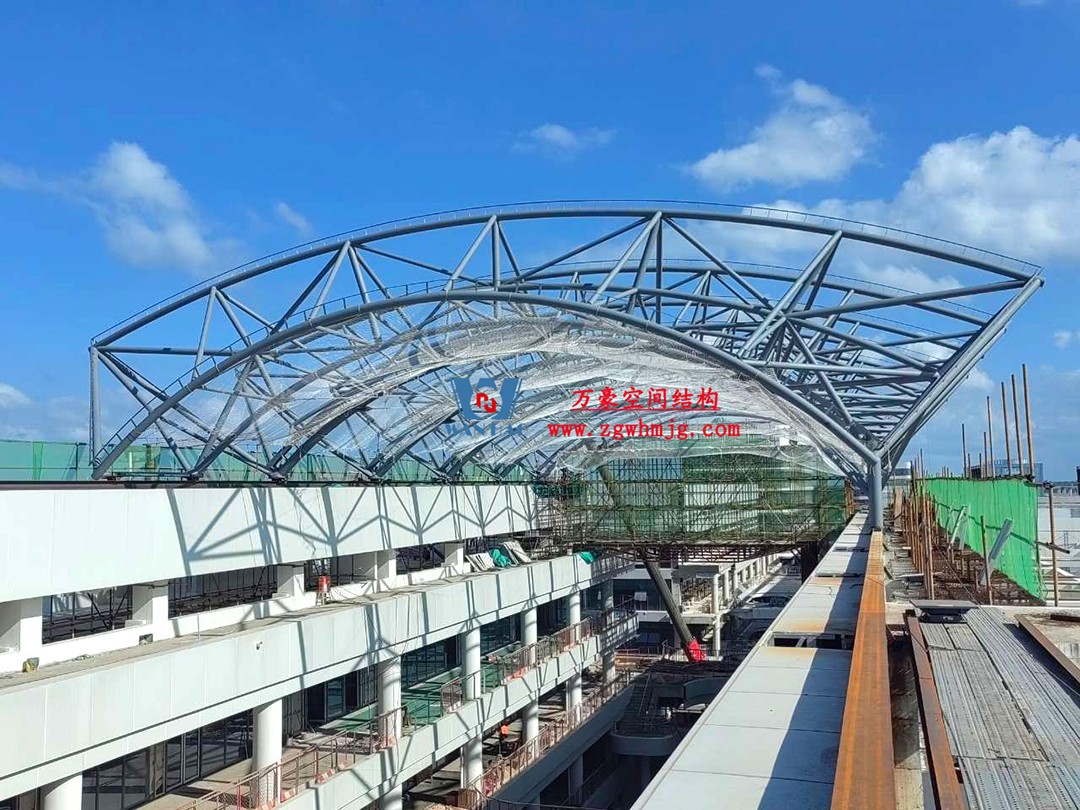 全力以赴高效推進項目施工，高質(zhì)量完成建設(shè)任務(wù)