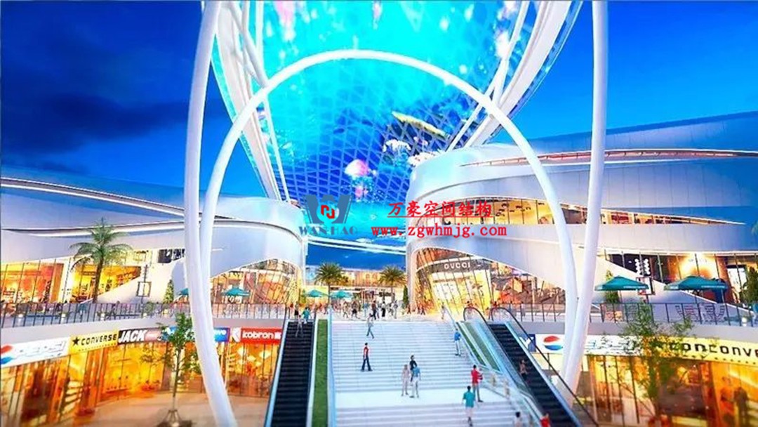 遵義高鐵新城上的一條鋼膜結(jié)構(gòu)“長(zhǎng)龍” 遵義高鐵新城上的一條鋼膜結(jié)構(gòu)“長(zhǎng)龍”