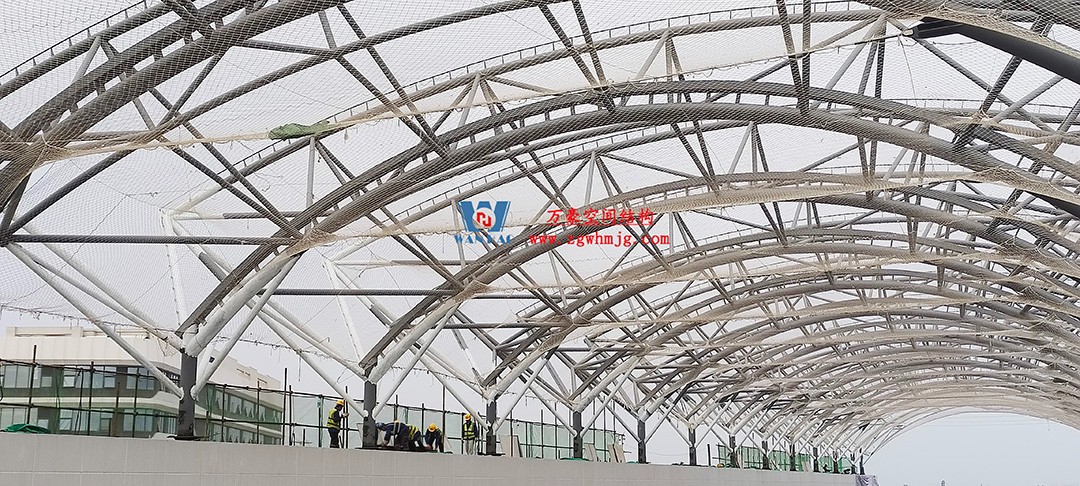 施工加速，這個PTFE膜結構天幕即將完工！