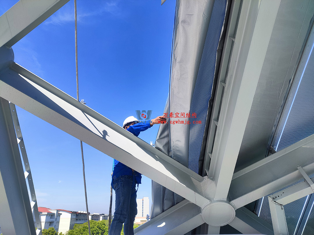 上海工程技術大學松江校區(qū)風雨操場ETFE膜結構項目