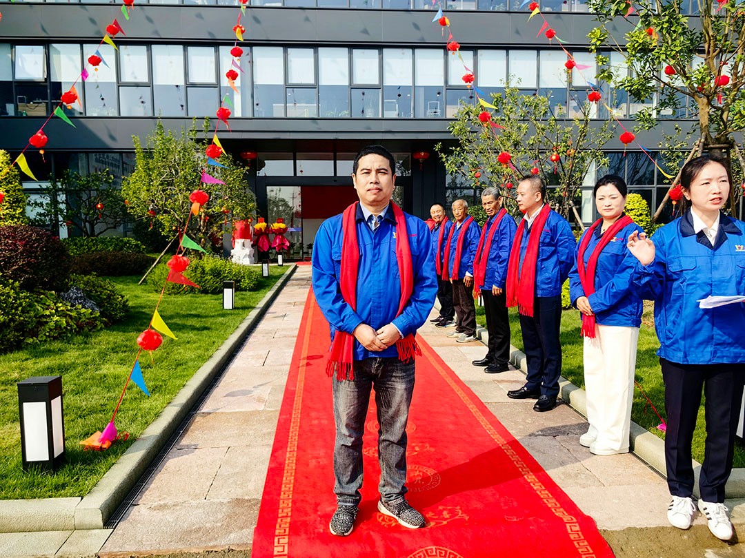 萬(wàn)豪集團(tuán)|喜迎喬遷，盛啟新章！