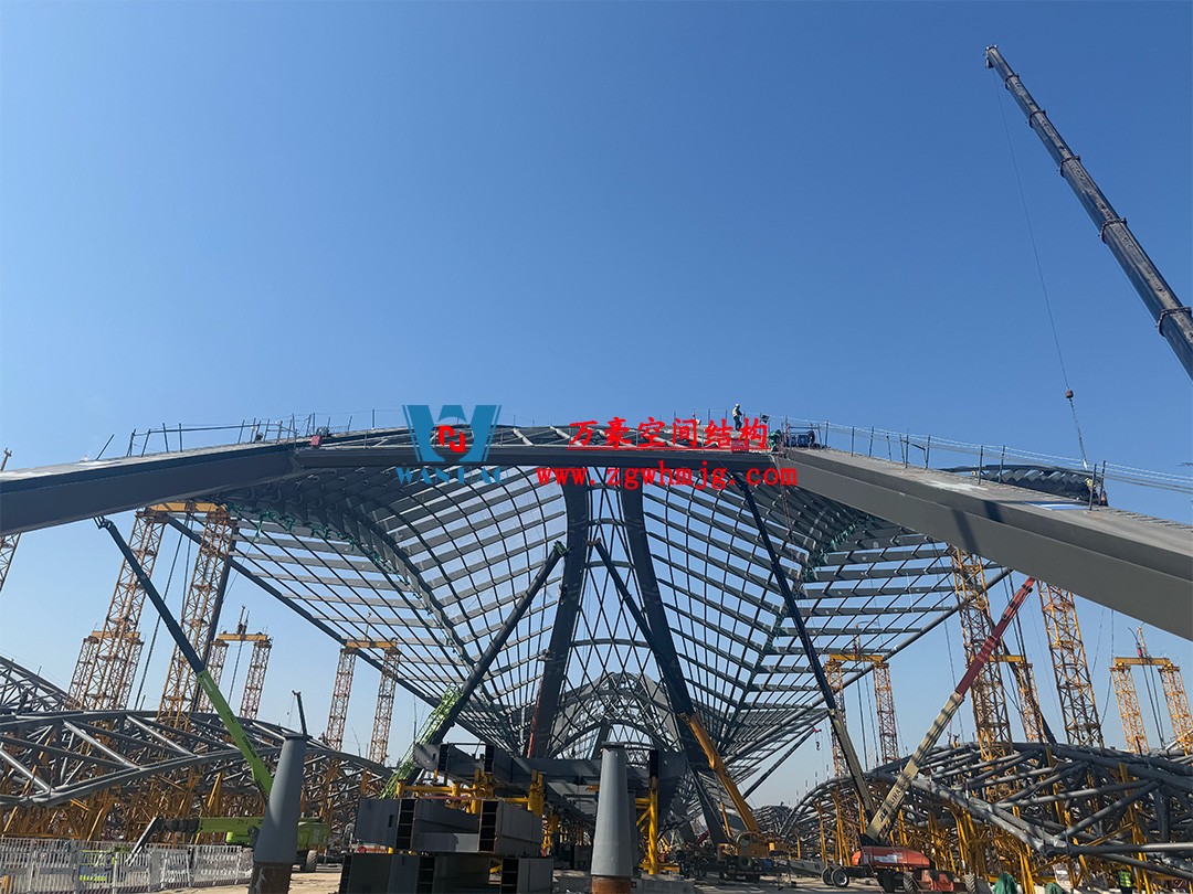 鄭州中原高鐵港數(shù)字展貿(mào)城鋼結(jié)構(gòu)項目