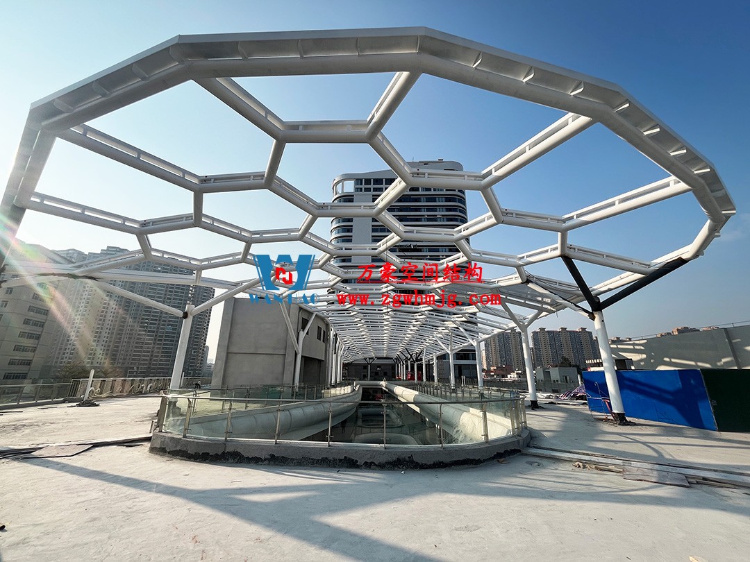 廣州茂名總匯天街商業(yè)街鋼結(jié)構(gòu)工程