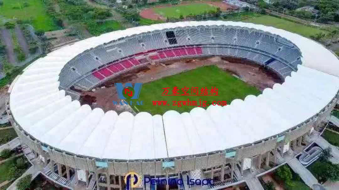 膜結(jié)構(gòu)體育場屋面安裝全解析：從技術(shù)要點(diǎn)到經(jīng)典案例