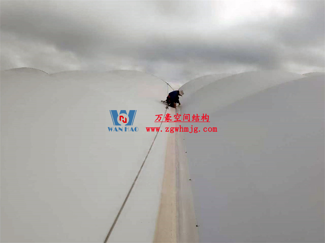 非洲杯肯尼亞體育場(chǎng)PTFE鋼膜結(jié)構(gòu)屋面項(xiàng)目