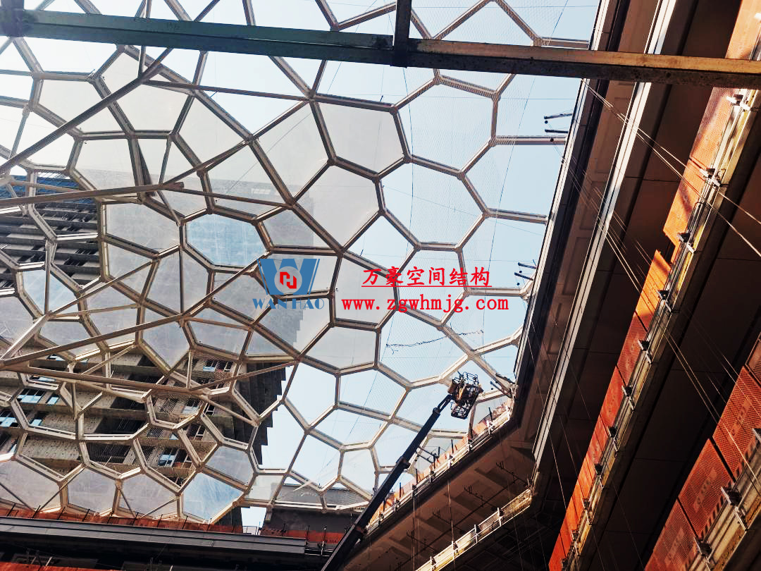 安吉縣昌碩小區(qū)地塊房產(chǎn)開(kāi)發(fā)項(xiàng)目ETFE天幕 安吉縣昌碩小區(qū)地塊房產(chǎn)開(kāi)發(fā)項(xiàng)目ETFE天幕