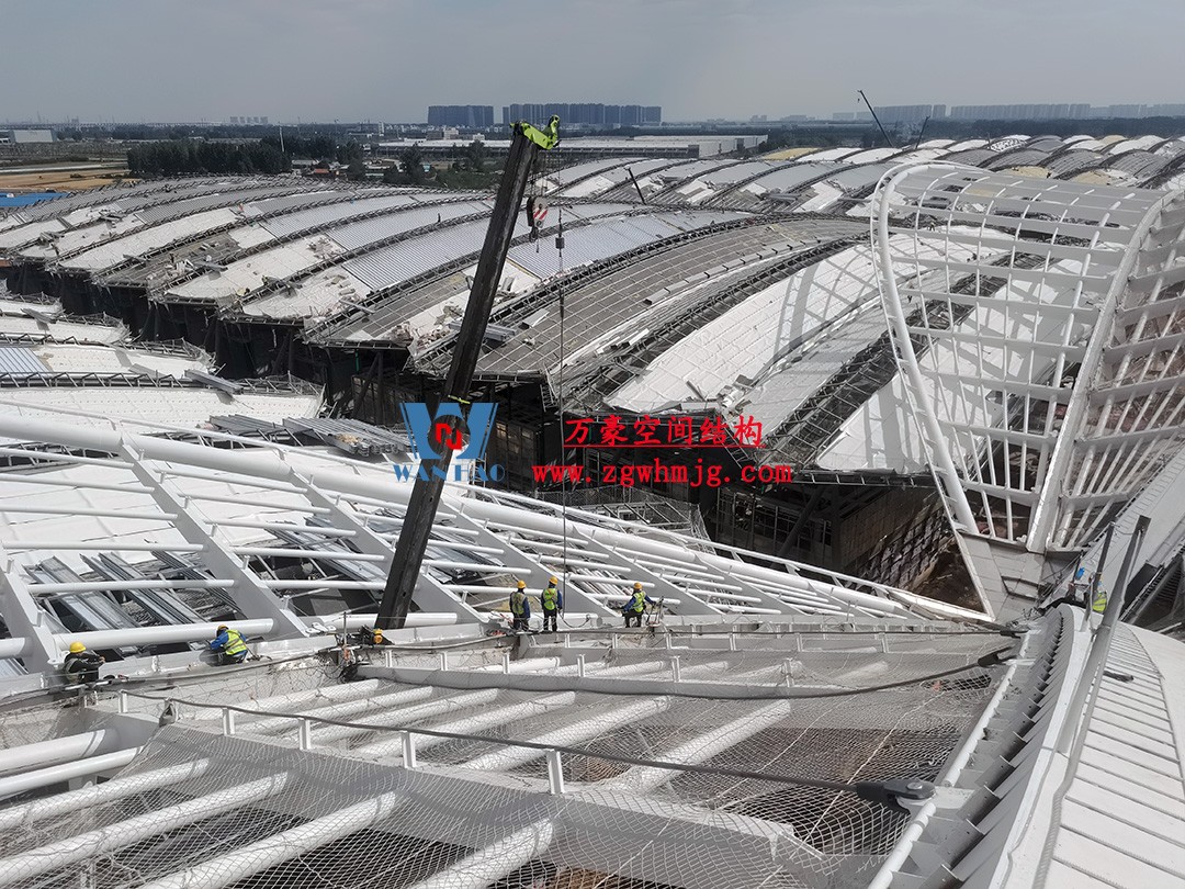 鄭州中原高鐵港數(shù)字展貿(mào)城鋼結(jié)構(gòu)項目