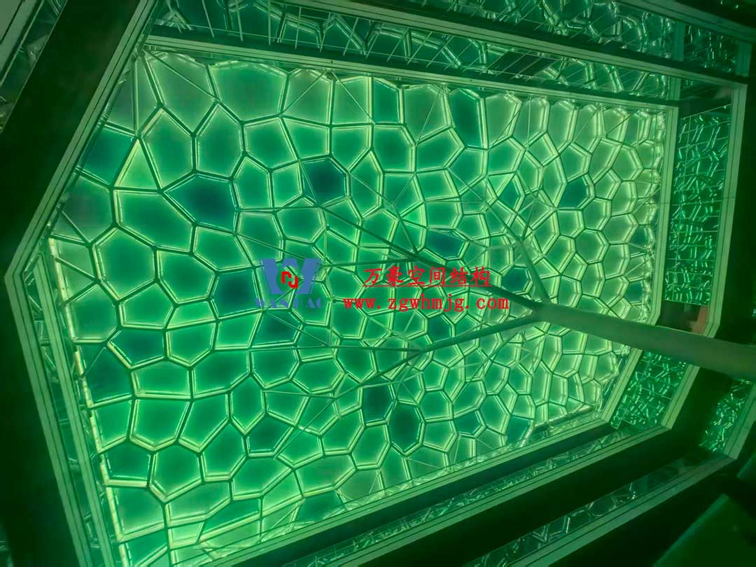 安吉縣昌碩小區(qū)地塊房產(chǎn)開(kāi)發(fā)項(xiàng)目ETFE天幕 安吉縣昌碩小區(qū)地塊房產(chǎn)開(kāi)發(fā)項(xiàng)目ETFE天幕