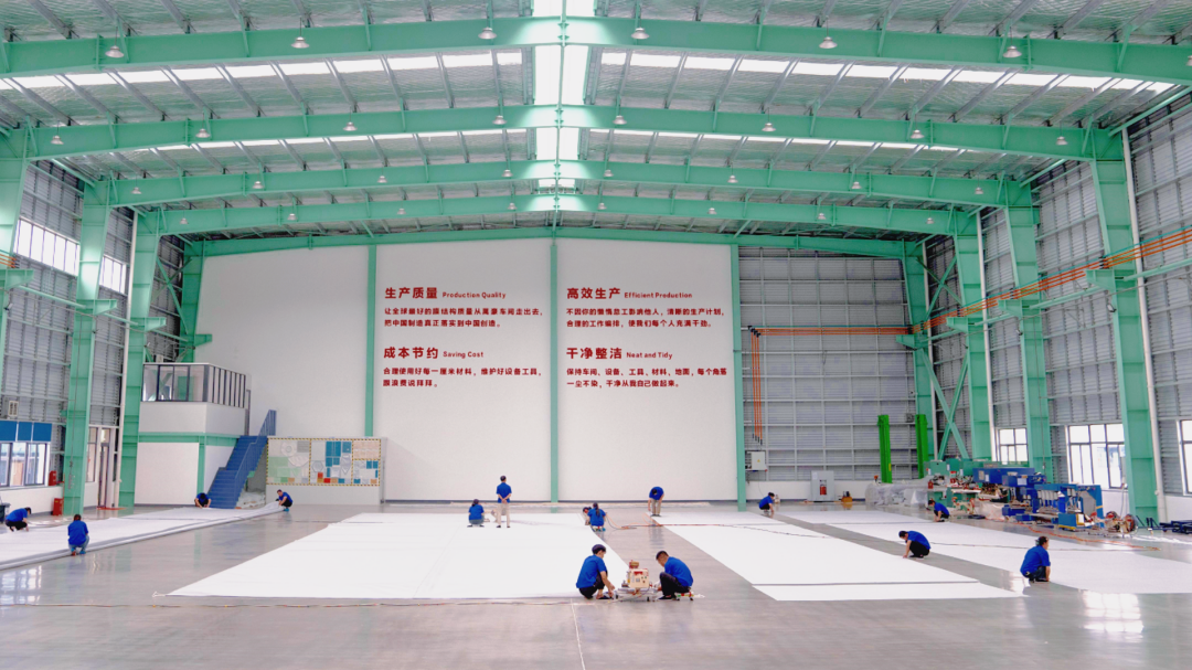 從一張圖紙到震撼膜結(jié)構！揭秘工廠如何打造 “建筑皮膚”