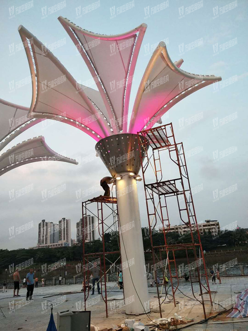 東莞市東江西岸PTFE網(wǎng)格覆膜結(jié)構項目