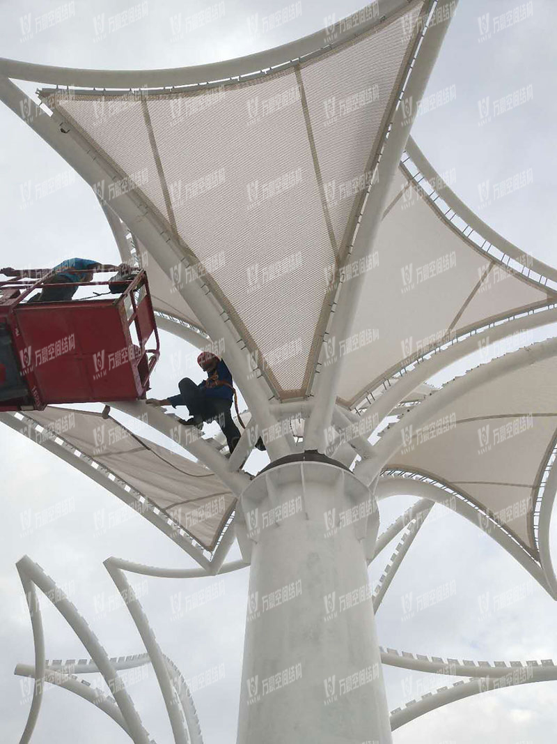 東莞市東江西岸PTFE網(wǎng)格覆膜結(jié)構項目